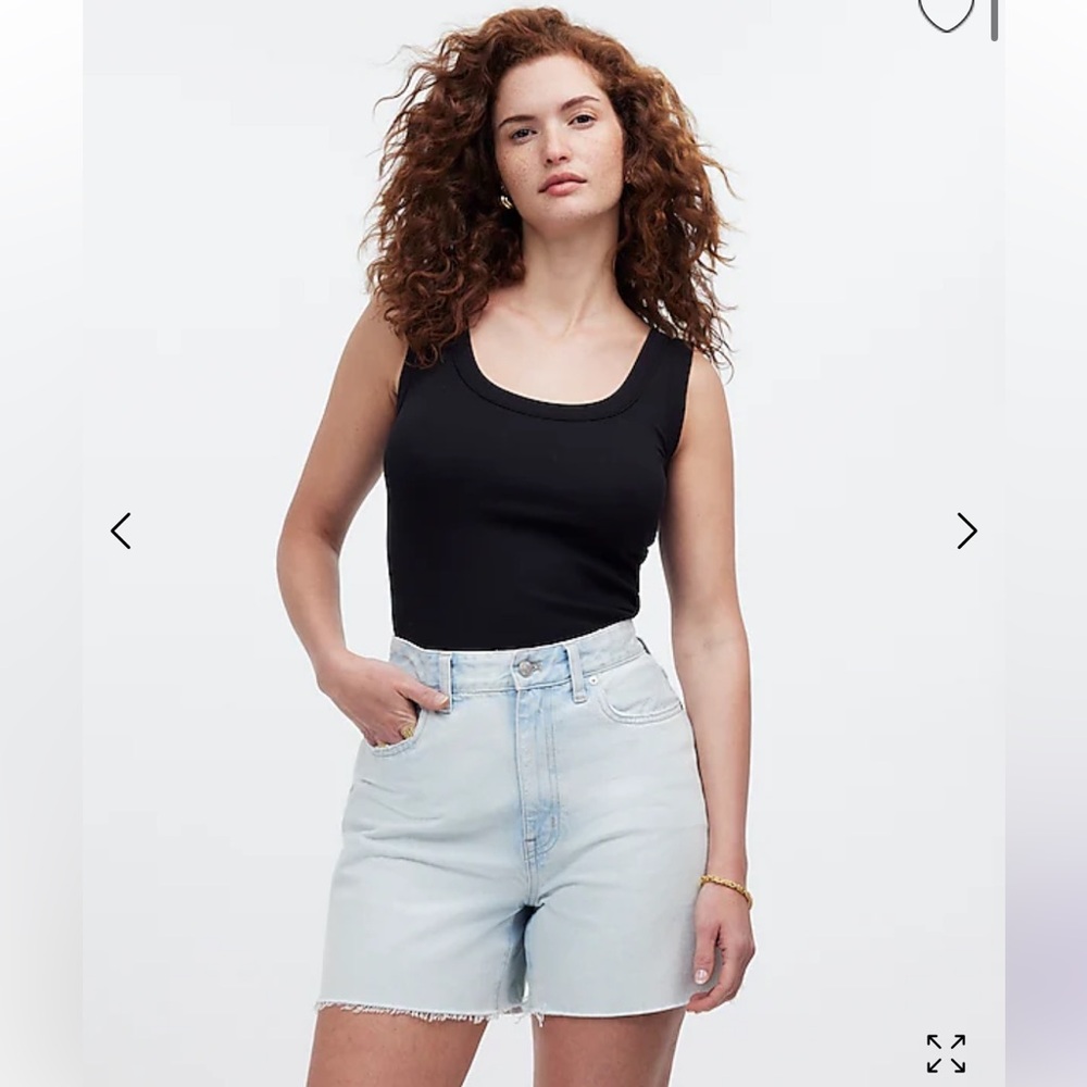 Madewell the Curvy '90s Mid-Length Jean Short in Pearlman Wash size 29